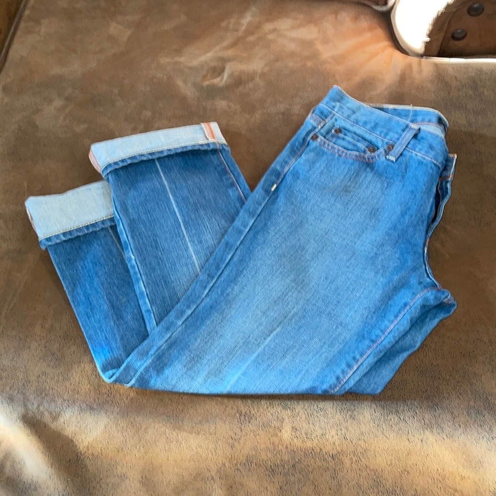 American Eagle Capri Jeans